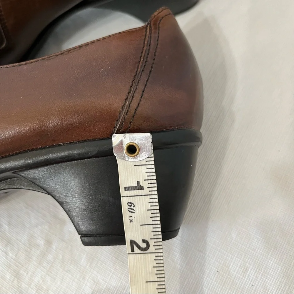 Clarks brown leather
